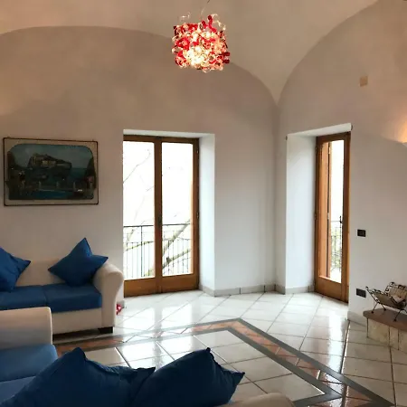 Paradiso Solchiaro * Procida