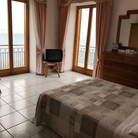Villa Paradiso Solchiaro